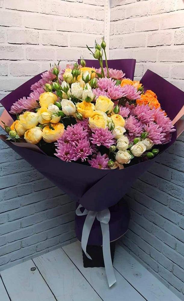 Букет цветов из: Хризантемы и Розы в Пришибе