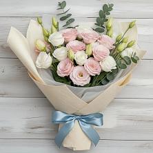 Букет цветов из:  Лизиантусы в Пришибе