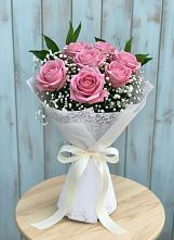 Букет цветов из:  Розы в Пришибе