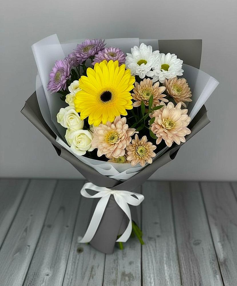 Букет цветов из: Розы, Герберы и Хризантемы в Пришибе
