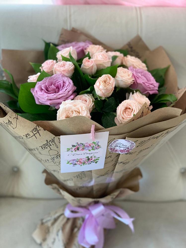 Букет цветов из: Розы в Пришибе