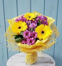 Букет цветов из:  Хризантемы и Герберы в Пришибе