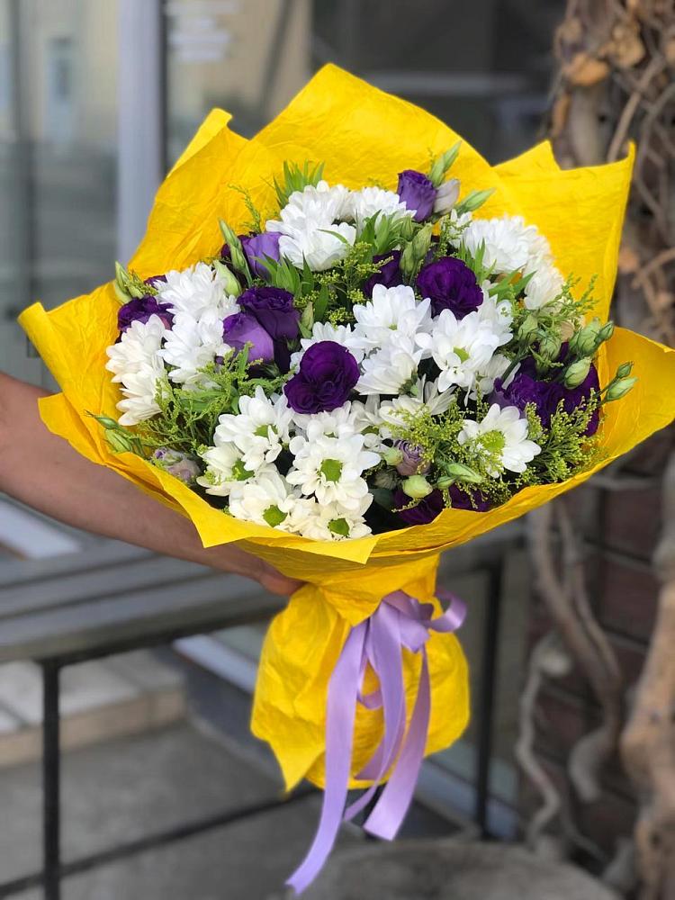 Букет цветов из: Ирисы, Хризантемы и Ромашки в Пришибе
