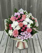 Букет цветов из:  Альстромерии, Гвоздики, Розы и Хризантемы в Пришибе