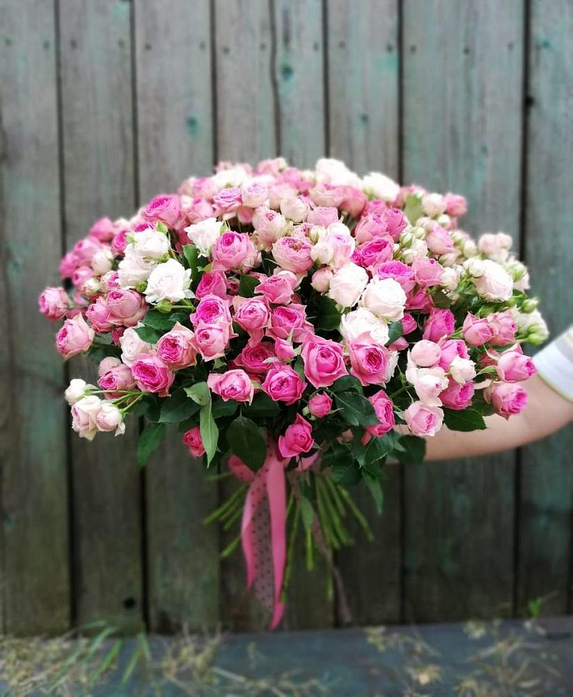 Букет Розовые кустовые розы Натали и Лав Лидия в Пришибе