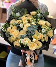 Букет цветов из:  Розы и Лизиантусы #REPLACE_PRED# Пришибе