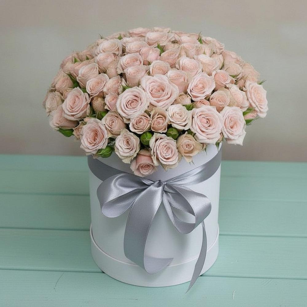 Цветочная композиция из Розы в шляпной коробке в Пришибе